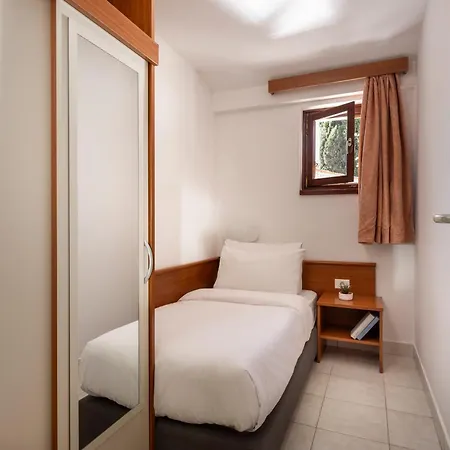 Maistra Select Villas Rubin Resort Rovinj Room photo