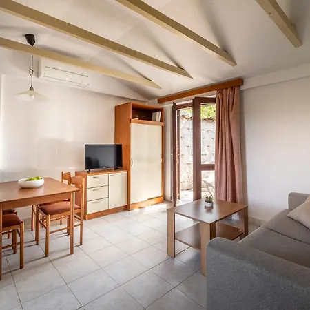 Maistra Select Villas Rubin Resort Rovinj Exterior photo
